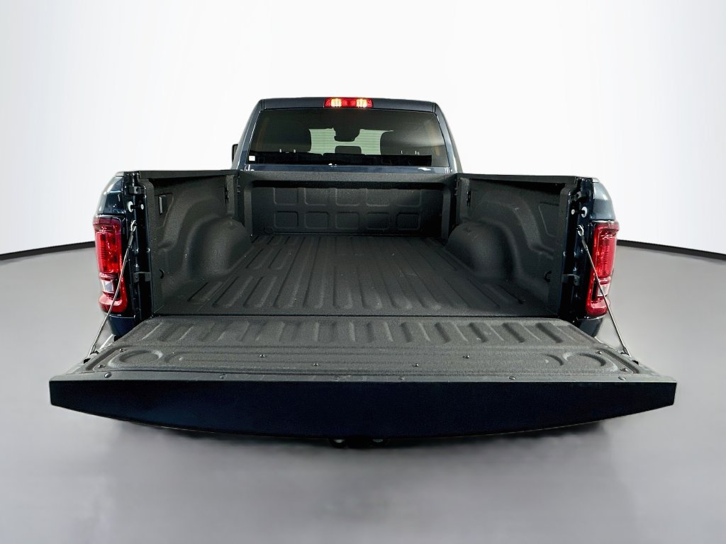 Used 2026 RAM 2500 Big Horn AWD/4WD image 28