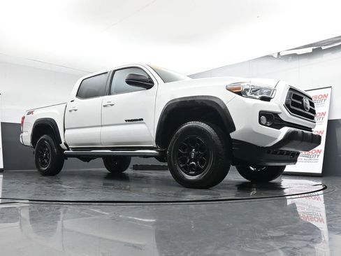 Used 2023 Toyota Tacoma SR5 image 32