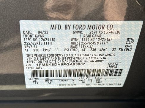 Used 2023 Ford Explorer XLT w/ Equipment Group 202A AWD/4WD image 27