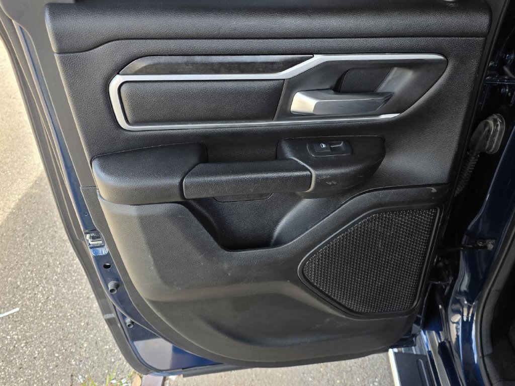 Used 2022 RAM 1500 Big Horn AWD/4WD image 28