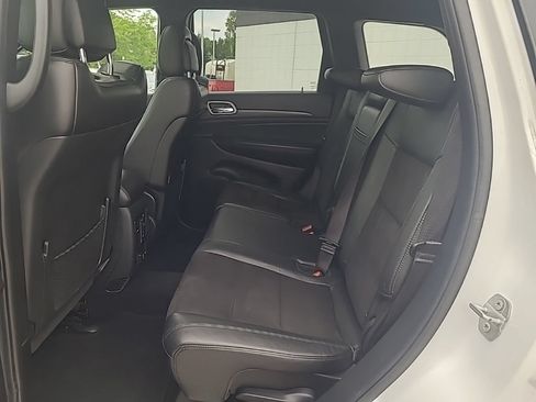 Used 2021 Jeep Grand Cherokee Laredo X AWD/4WD image 18