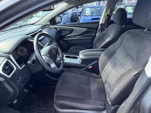 Used 2018 Nissan Murano SV AWD/4WD image 25