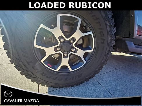 Used 2021 Jeep Wrangler Unlimited Rubicon image 44