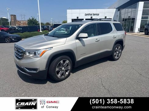 Used 2017 GMC Acadia SLT AWD/4WD image 1