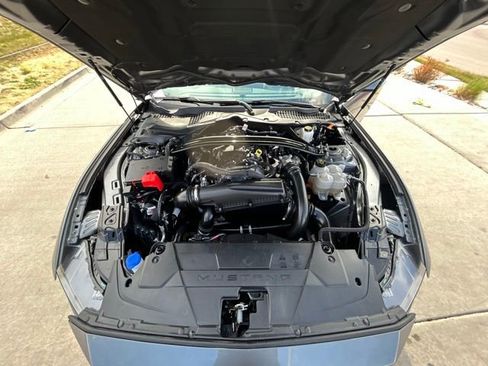 Used 2025 Ford Mustang Premium RWD image 30