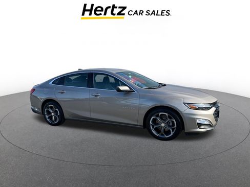 Used 2024 Chevrolet Malibu LT image 1