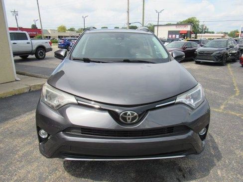 Used 2018 Toyota RAV4 XLE w/ Plus Extra Value Package AWD/4WD image 3