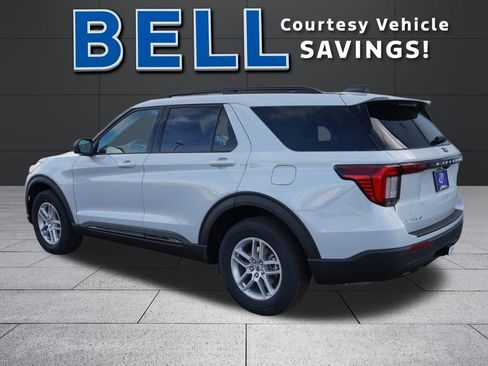 New 2026 Ford Explorer Active image 5