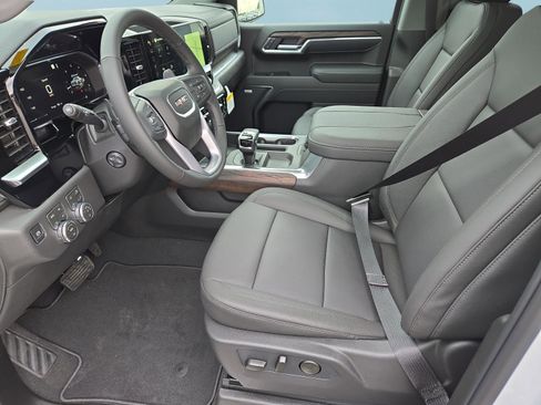 New 2026 GMC Sierra 1500 SLT w/ SLT Premium Plus Package AWD/4WD image 15