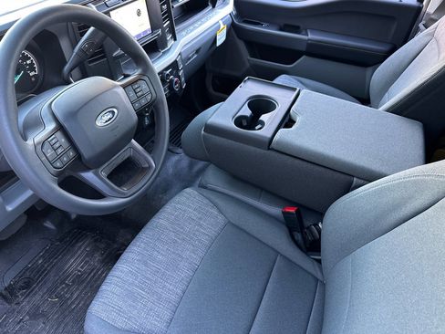 Used 2024 Ford F350 XLT image 9