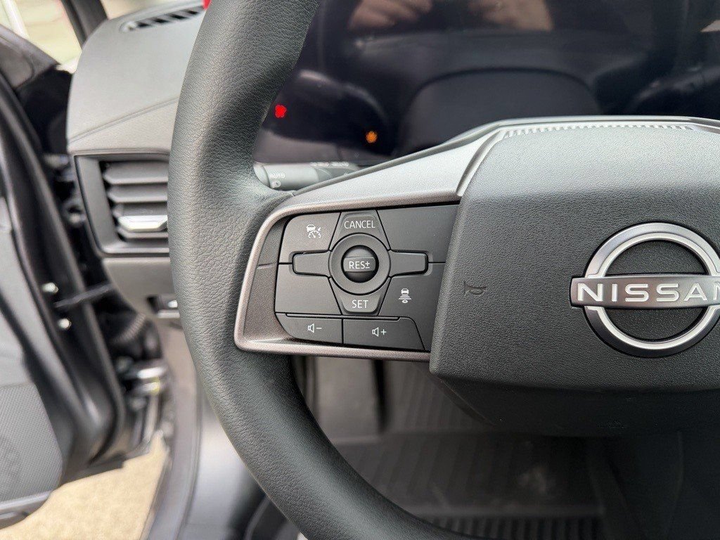 New 2026 Nissan Sentra SR w/ SR Premium Package FWD image 16