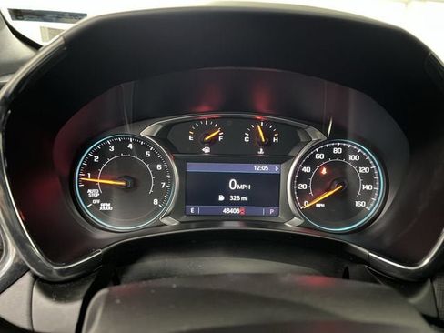 Certified 2023 Chevrolet Equinox RS w/ RS Leather Package AWD/4WD image 12