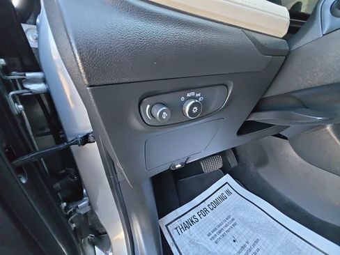 Used 2024 Buick Encore GX Sport Touring FWD image 26