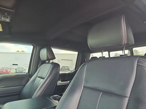 Used 2022 Ford F250 Lariat w/ Tremor Off-Road Package image 13