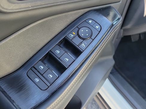 Certified 2023 Nissan Rogue SV w/ SV Premium B Package FWD image 18