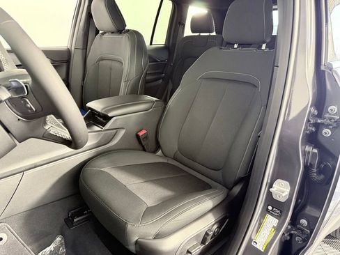 New 2025 Jeep Grand Cherokee Laredo X image 10