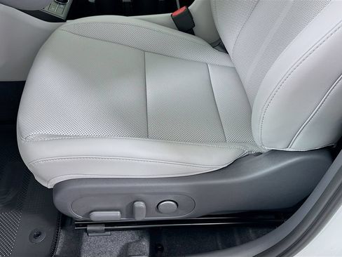 New 2026 Hyundai Kona SEL Premium FWD image 20