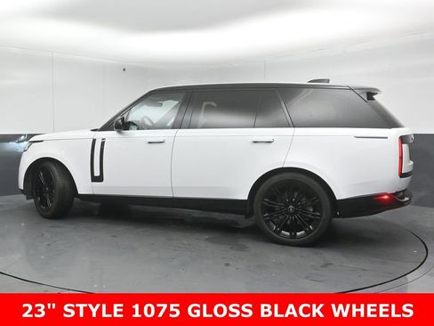 Used 2023 Land Rover Range Rover Long Wheelbase SE AWD/4WD image 3
