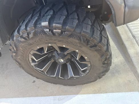 Used 2023 Jeep Wrangler Sport AWD/4WD image 4