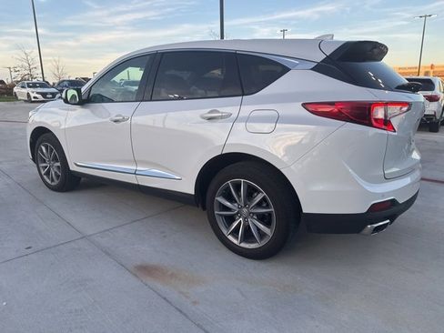 Used 2023 Acura RDX w/ Technology Package image 3