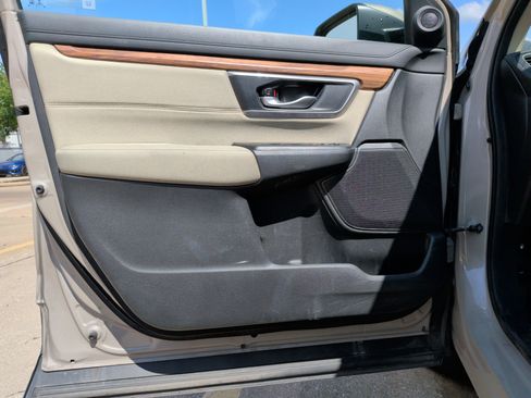 Used 2018 Honda CR-V EX image 14
