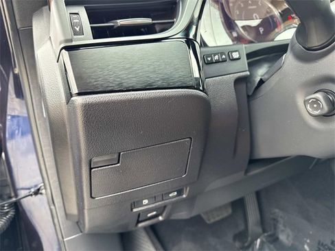 Certified 2023 Lexus ES 350 w/ Premium Package image 31