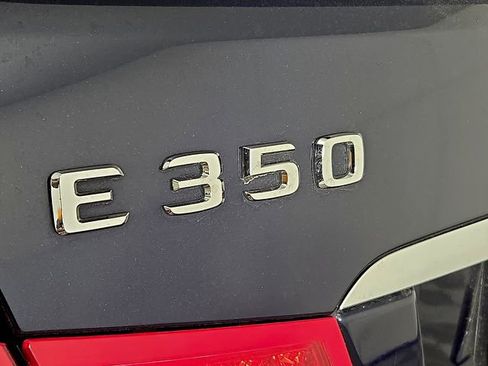 Used 2013 Mercedes-Benz E 350 Cabriolet image 30