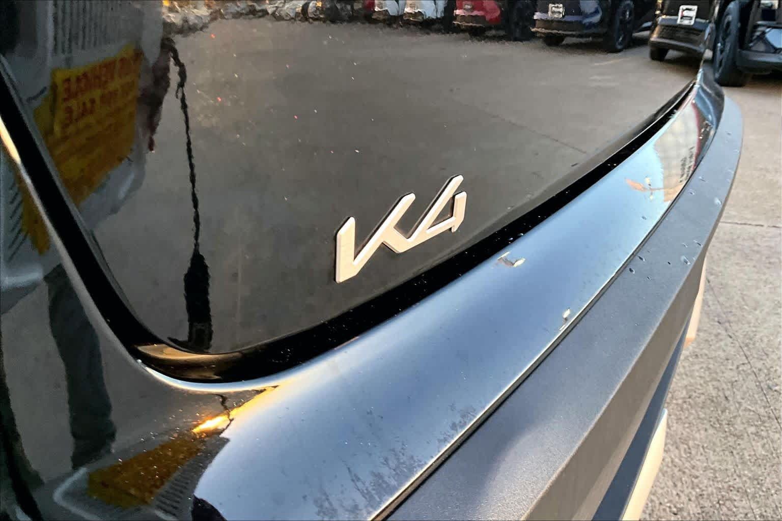 Used 2025 Kia K4 FWD image 30