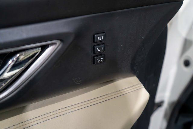 Used 2020 Subaru Ascent Limited w/ Technology Package AWD/4WD image 18