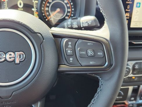 New 2025 Jeep Wrangler Rubicon image 18