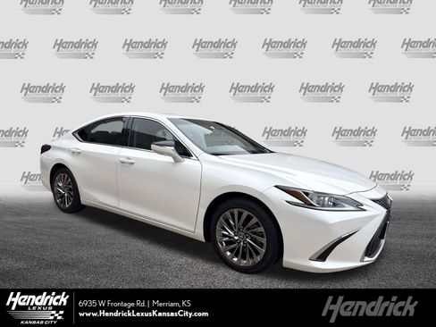 Used 2024 Lexus ES 300h w/ Accessory Package (Z2) FWD image 1