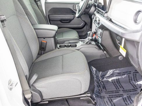 New 2026 Jeep Gladiator Willys image 41