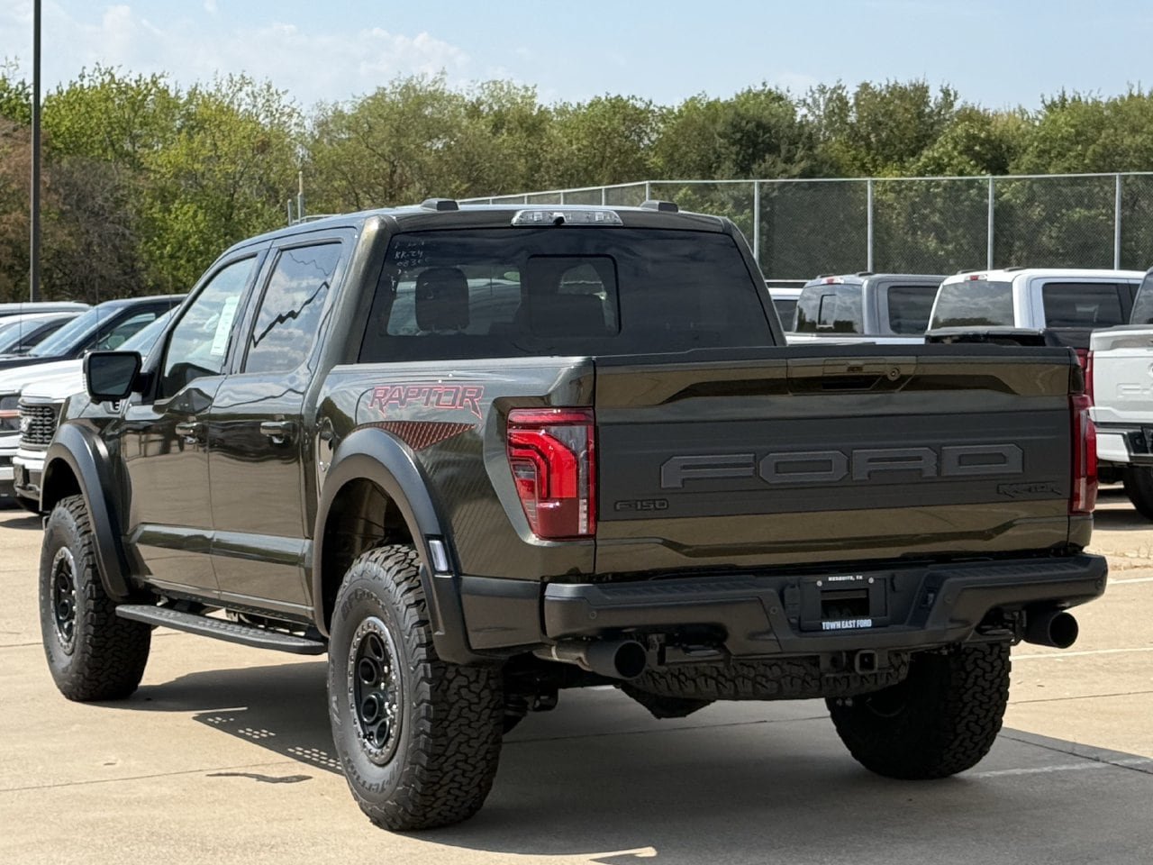 New 2026 Ford F150 Raptor AWD/4WD image 5