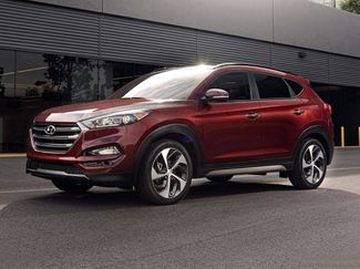Used 2016 Hyundai Tucson SE video 1