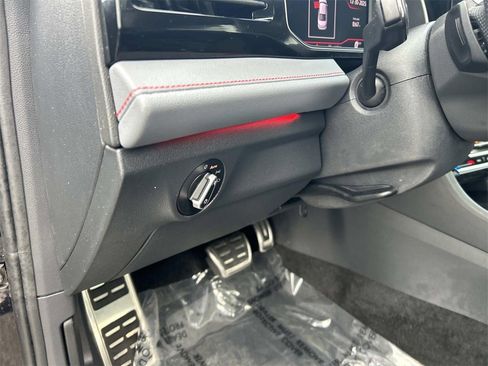 Used 2025 Volkswagen Jetta GLI Autobahn image 21