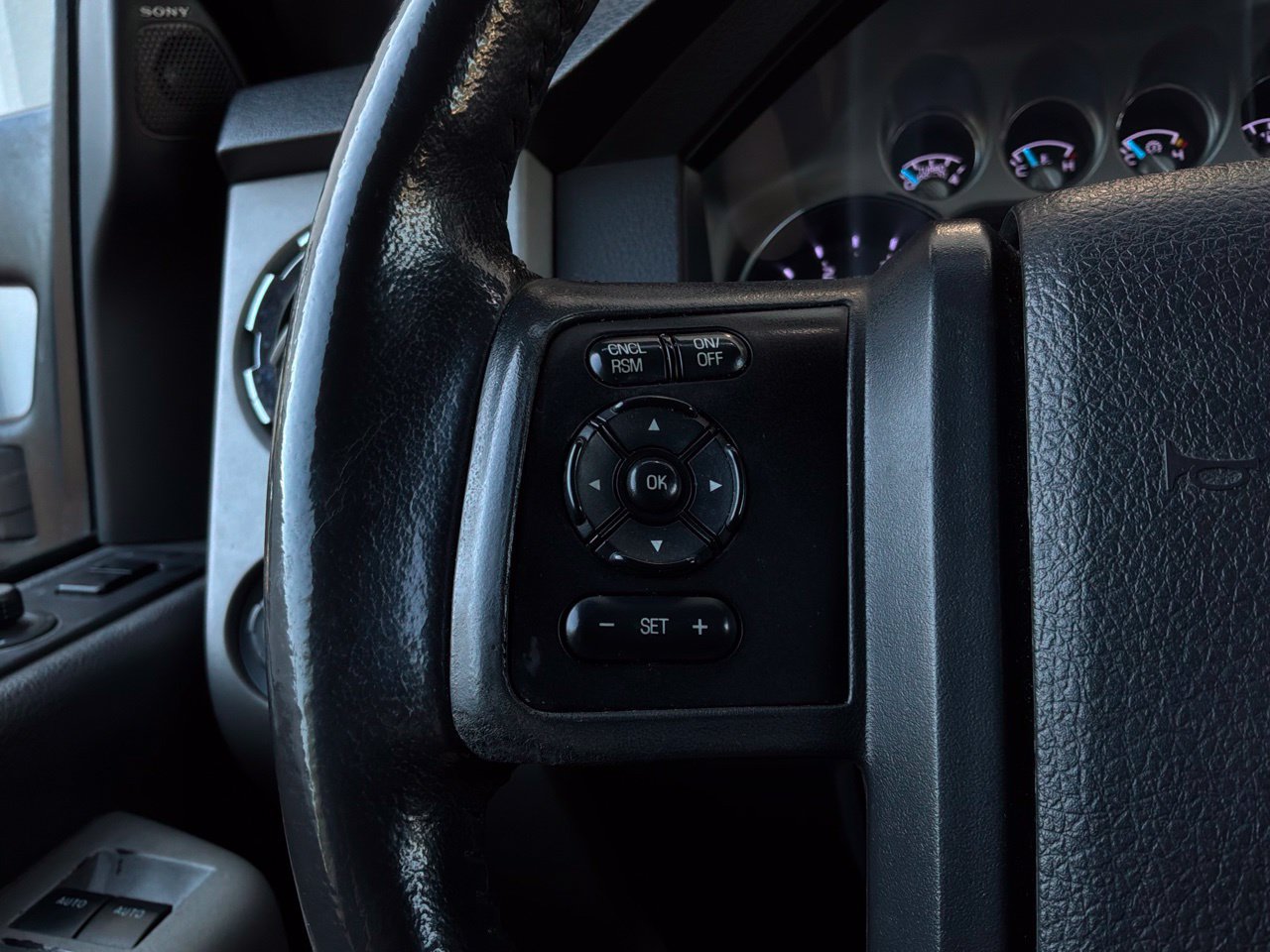Used 2015 Ford F250 Lariat w/ Lariat Ultimate Package AWD/4WD image 47