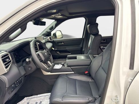 New 2026 Toyota Tundra Platinum AWD/4WD image 19