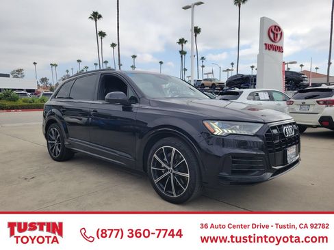 Used 2020 Audi Q7 3.0T Prestige w/ Prestige Package AWD/4WD image 2