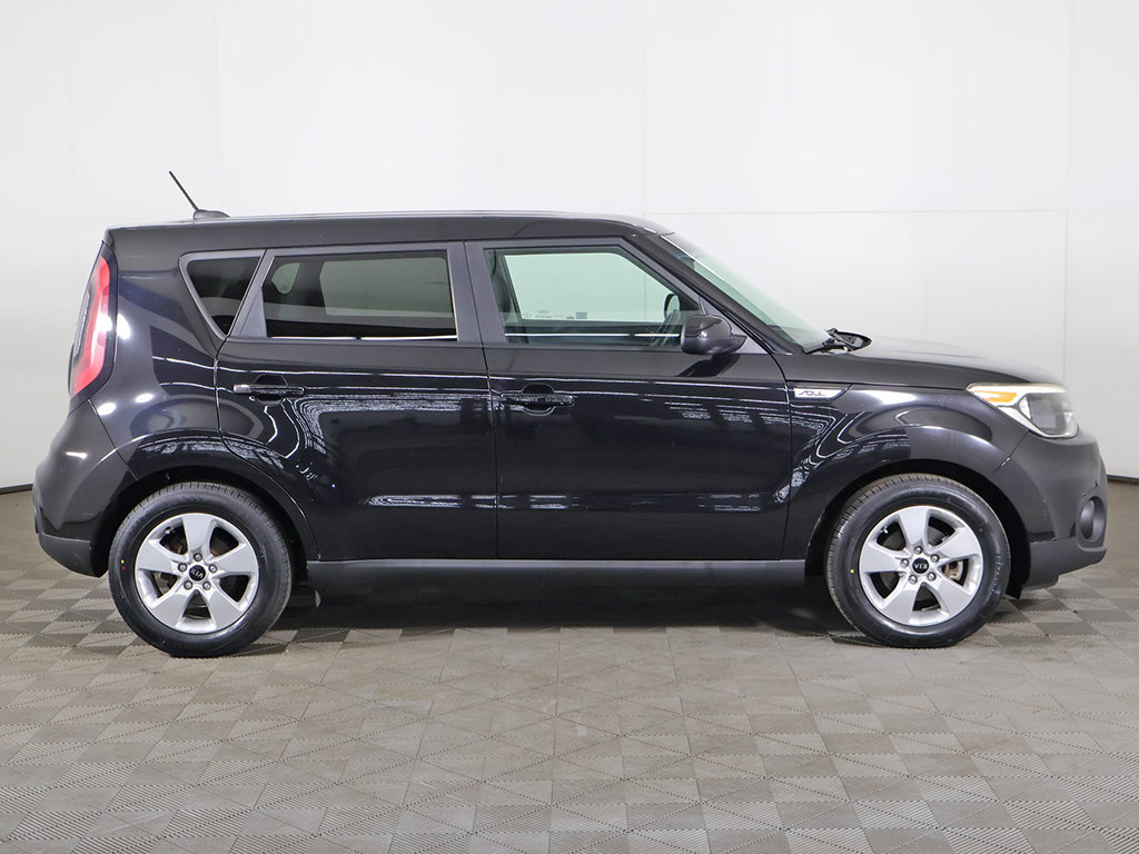 Used 2018 Kia Soul FWD image 13
