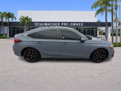 Used 2022 Honda Civic Sport Touring image 8