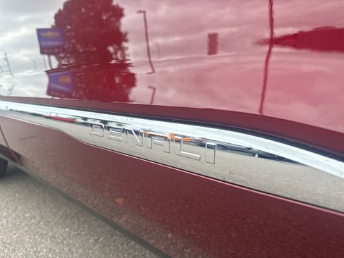 Used 2018 GMC Acadia Denali w/ LPO, Protection Package image 12
