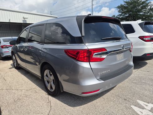 Certified 2019 Honda Odyssey EX-L image 6