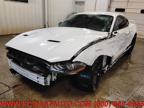 Used 2018 Ford Mustang Coupe w/ Ecoboost Performance Package RWD image 4