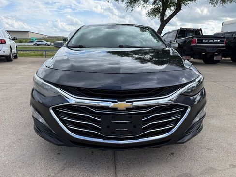 Used 2023 Chevrolet Malibu LT w/ Driver Confidence Package image 2