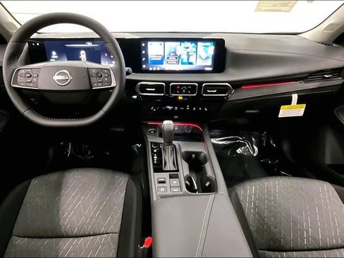 New 2026 Nissan Sentra SV w/ SV Convenience Package FWD image 5