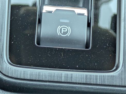 New 2026 Subaru Outback Touring image 27