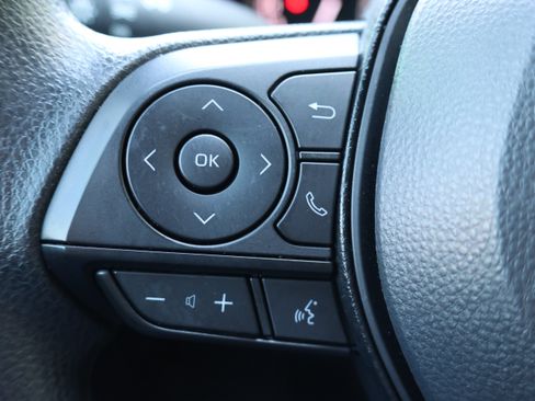 Certified 2025 Toyota RAV4 LE AWD/4WD image 24