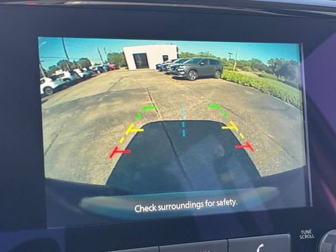 Certified 2023 Nissan Frontier SV w/ Technology Package AWD/4WD image 24