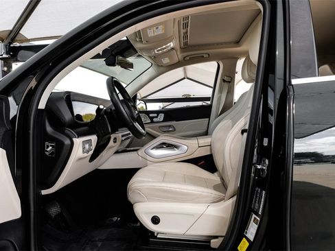 Used 2021 Mercedes-Benz GLE 350 4MATIC w/ 3rd Row Seat Package image 3