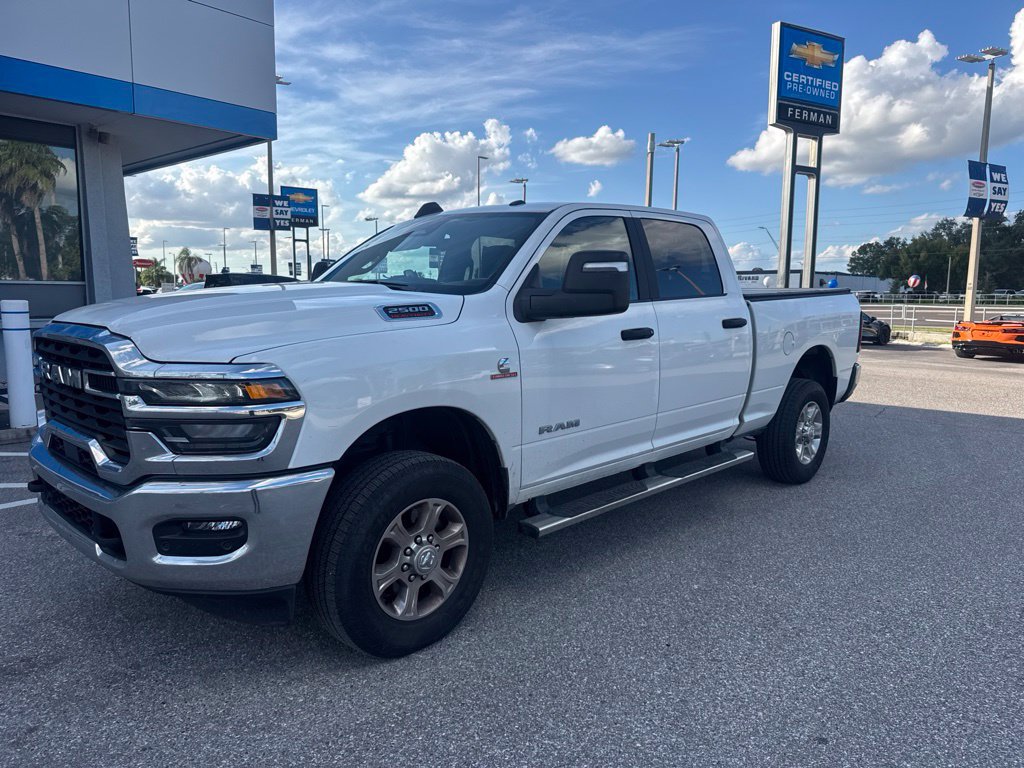 Used 2025 RAM 2500 Big Horn AWD/4WD image 1